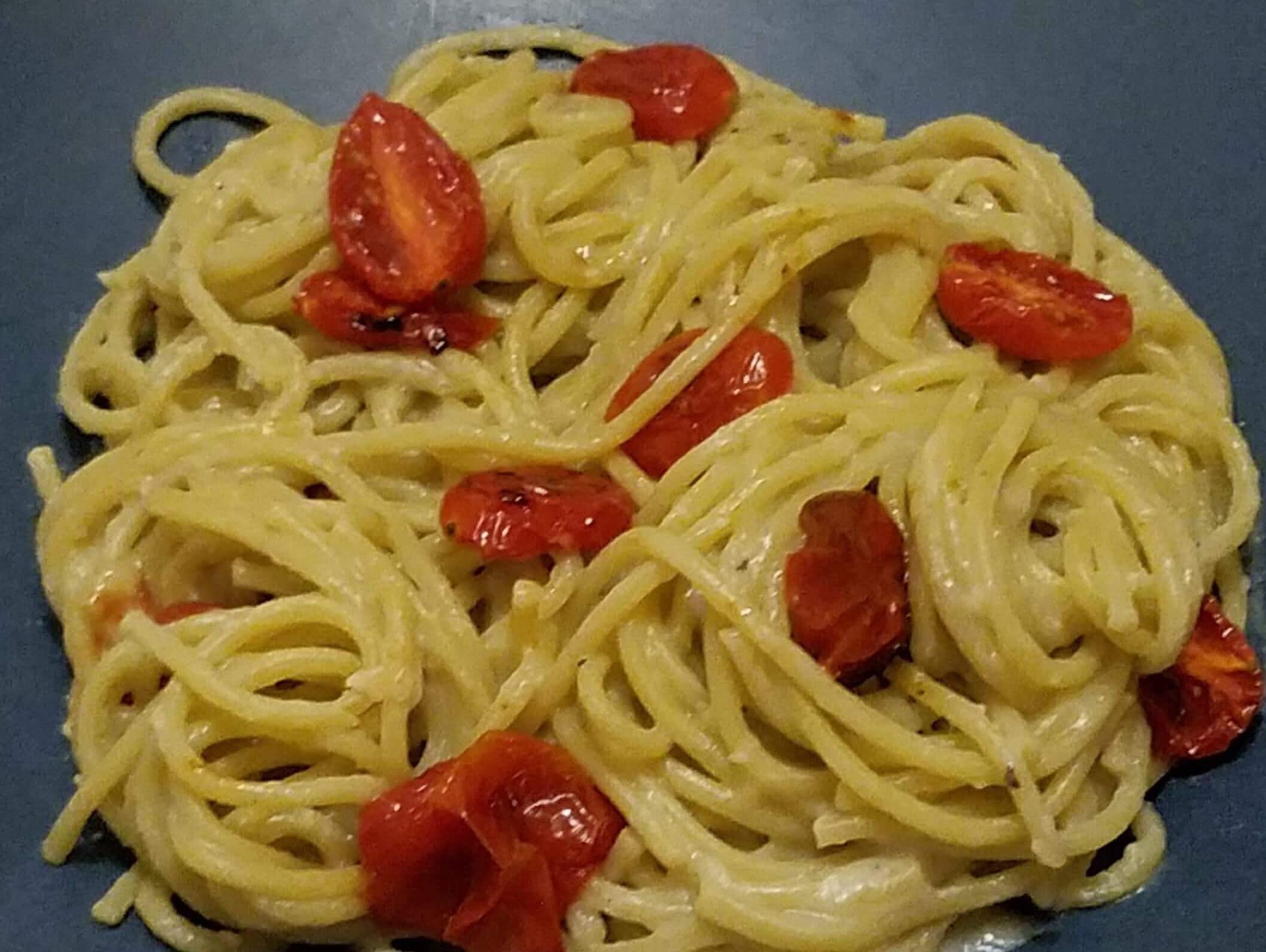 CREAMY GARLIC PASTA – November 16 – National Vegan Month